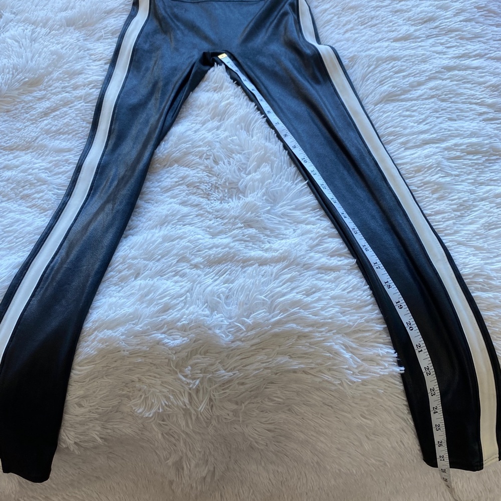 SPANX Faux Leather Side Stripe Leggings XS/TP - Picture 9 of 11